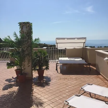 Escapade Apartment